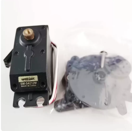 سبرينغ آر سي SM-4212M 60 جرام/ - مراجعة Servo Metal Gear وسعره